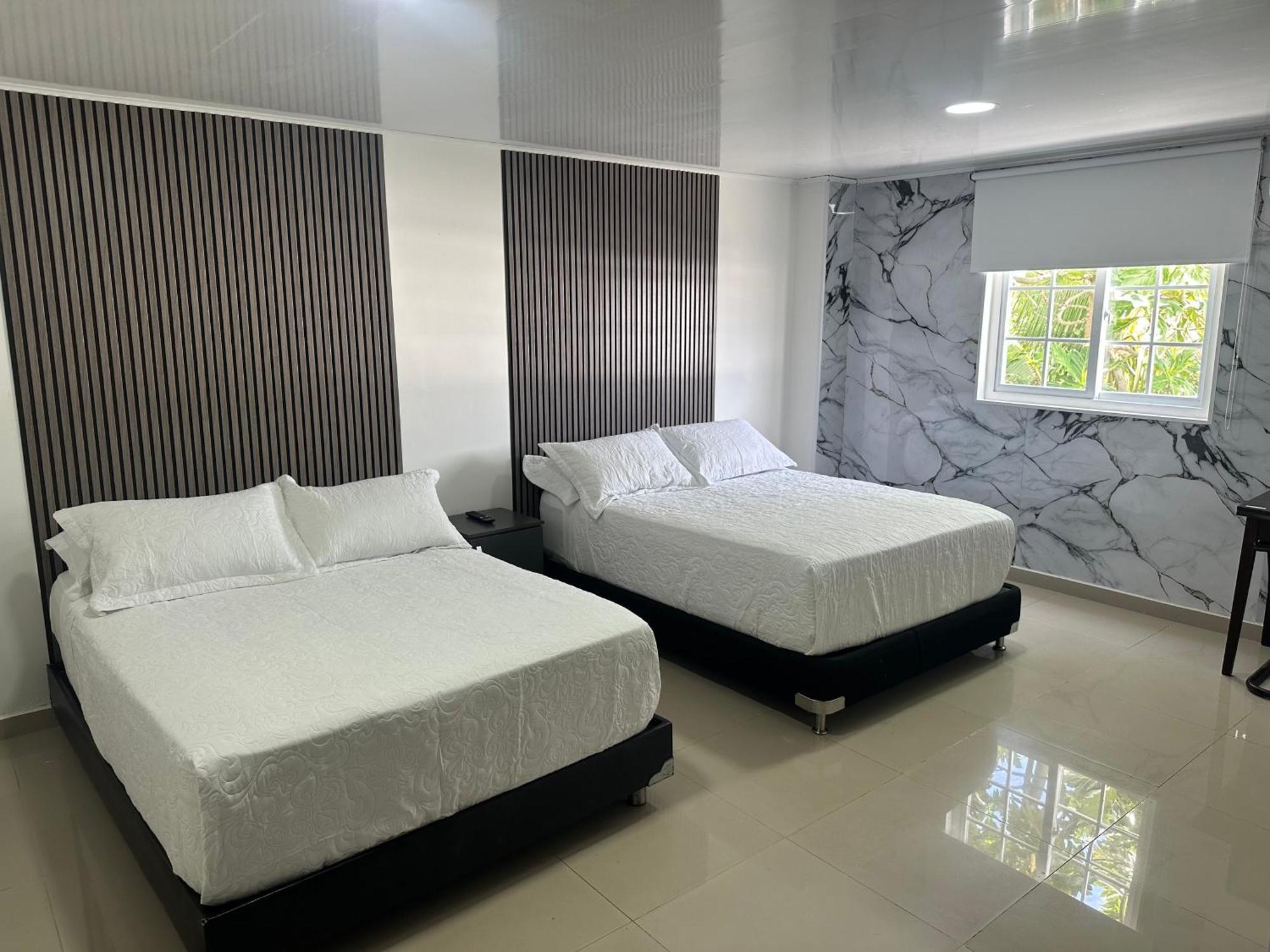 Apartahotel Plaza Сан-Андрес Екстер'єр фото