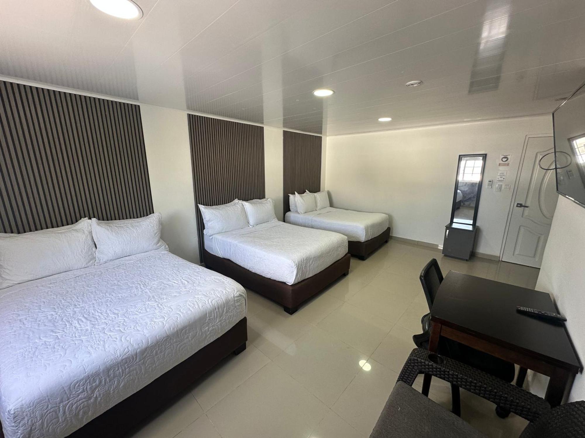 Apartahotel Plaza Сан-Андрес Екстер'єр фото