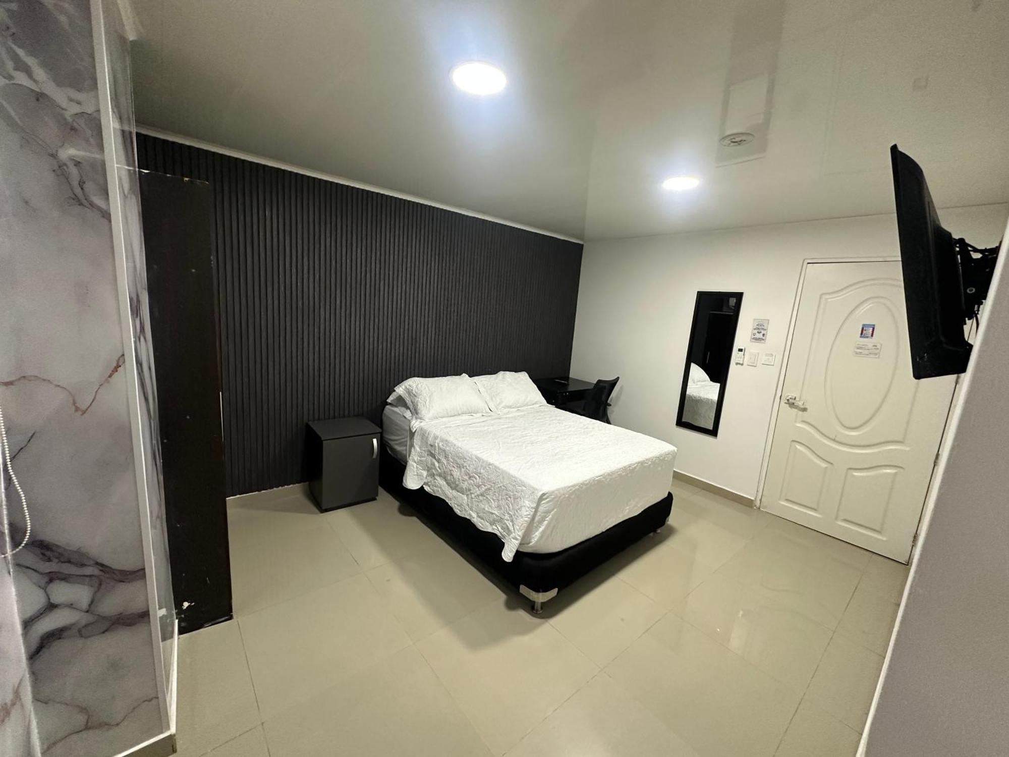 Apartahotel Plaza Сан-Андрес Екстер'єр фото